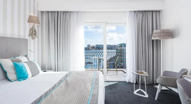 Luxo Casal quarto com vista para o mar Hotel Juliani - Boutique Hotel