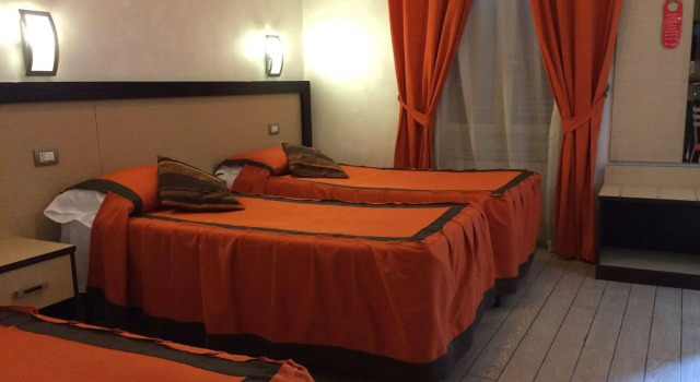 Rental in Rome 2000, Забронировать Отель Рим Лацио, рядом с Вокзал Термини
