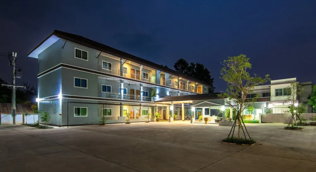 Nawaporn Resort, Varaa Lomakeskus Hotellit North-Eastern Thailand pysäköinnillä, Pysäköinti