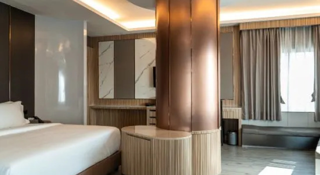 Люкс Executive lee hotel lat phrao
