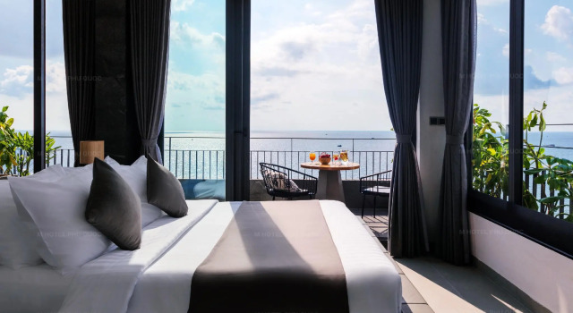 Люкс с видом на океан M Hotel Phu Quoc