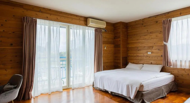 Номер Standard Bishui Shanju Lakeside B&B
