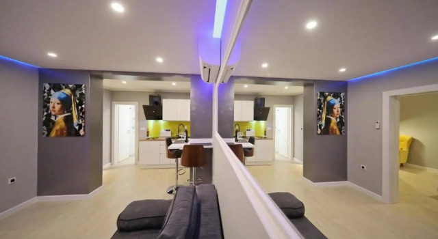 Апартаменты Deluxe City Marine Luxury Apartments