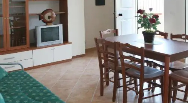 Residence Gioiosa Marea, Buchen Sie Hotel Hotels in Sizilien mit Parkplatz, Parkplätze