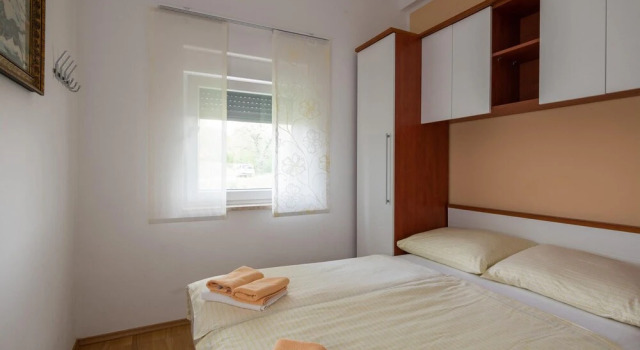 Nice Home in Loborika With Outdoor Swimming Pool, Wifi and 2 Bedrooms, Reserva ahora Hotel Loborika Pula