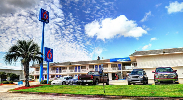 Motel 6 New Orleans - Slidell, Boek Motel Hotels in Missouri met zwembad, Zwembad