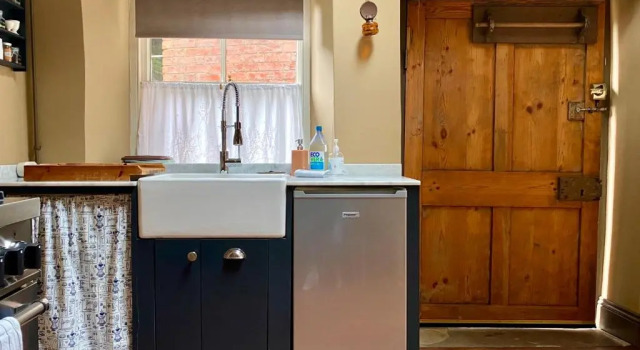 Коттедж c 1 комнатой Little Hideaway - Central Frome