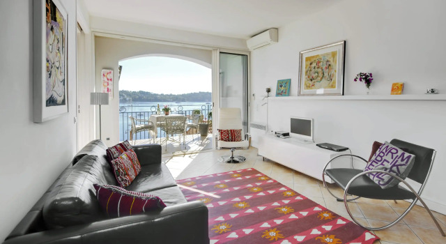 Sea View Apartment in the Old Town - Air conditioning!