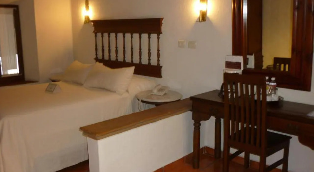Люкс Deluxe Meson del Alferez Coatepec