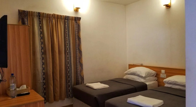Nomadic Inn, Rezerwuj Hotel Thulusdhoo 