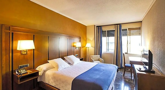 Номер Standard Hotel Condestable Iranzo