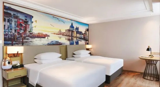 Семейный люкс Deluxe с красивым видом из окна Vienna International Hotel (Changchun Hongqi Street Wanda)