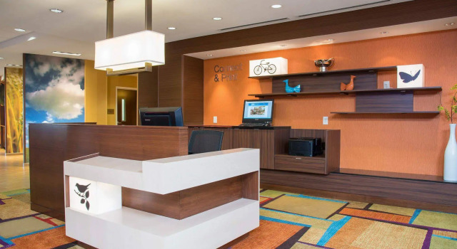 Fairfield Inn & Suites by Marriott Fredericksburg Texas, Забронировать Отель Отели Фредериксберг с завтраком, Завтраки