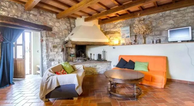 Casa Mazzocchi Vista su Poppi, Boek Appartement Poppi Toscane