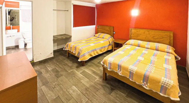 Номер Economy Hotel Montecarlo