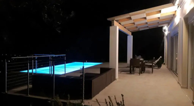 Вилла Sunset Sea View Villa 1