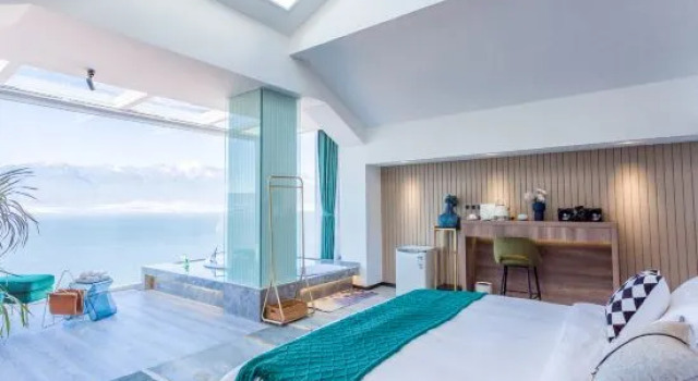 Люкс Luxury Dali Mermaid Seascape Resort Hotel