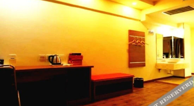 Shankee Hotel (Sanmenxia Railway Station Huanghe Road), Book Hotel Sanmenxia Henan