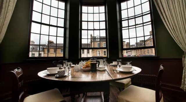 Апартаменты Cupar Burgh Chambers