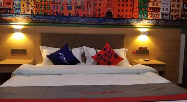 Jun Hotel Inner Mongolia Tongliao Kerchin District North Railway Station Square, Book Hotel Tongliao Inner Mongolia
