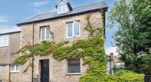 Basement Studio in Summertown With Kitchenette