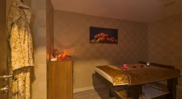 Одноместный номер Standard Grand Pamir Hotel