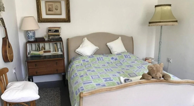 Large Apartment in a Converted Scottish Chapel, Book Apartment Cupar Fife