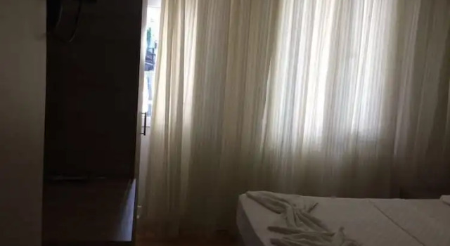 Ozcam Hotel, Забронировать Отель Отели Кушадасы с завтраком, рядом с Kusadasi Bars Street, Завтраки