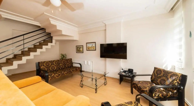 Апартаменты Central Flat near Shore in Muratpasa with Terrace