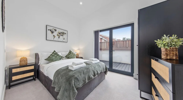 Апартаменты Classic Sercasa - Kingston upon Thames