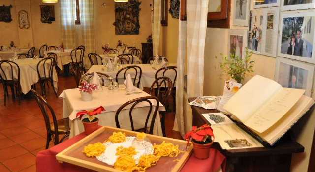 Hotel Ca Vecchia, Забронировать Отель Отели провинции Болоньи 3 звезды, 3*