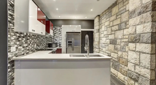 Четырёхместные апартаменты Destination Stays - LOFT HOUSE Quartier des Spectacles