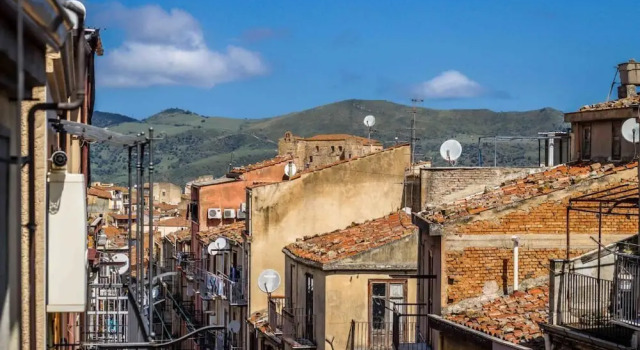 Casa "a chiazzetta", Book Hotel Hotels in Sicily with Parking, Parking