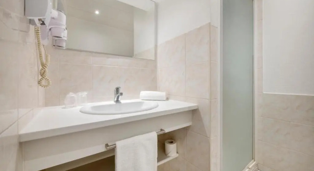 Семейный номер Standard Royal Hotel Versailles