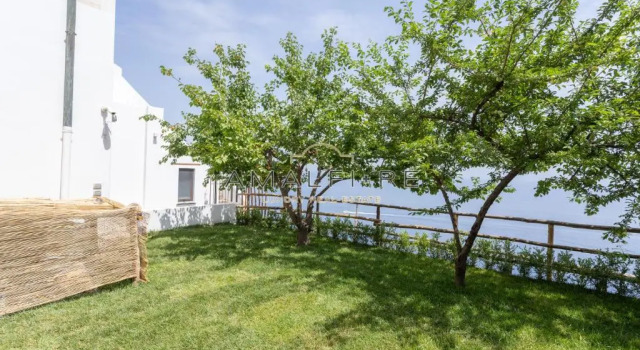 Коттедж Lionetti Suite House