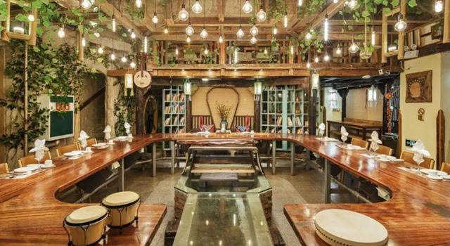Chongqing Baijuyi Art Homestay, Prenota Hotel Hotel a Chongqing Area con parcheggio, Parcheggio