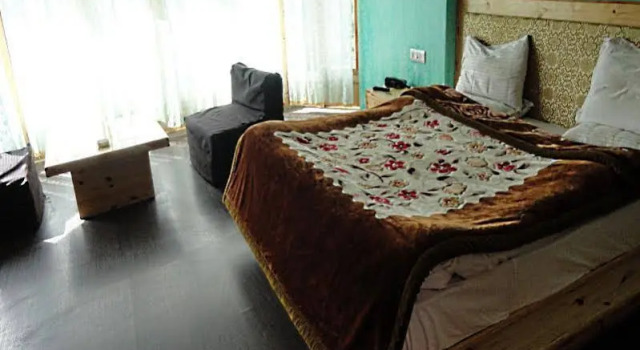 The Leh-Chen Hotel