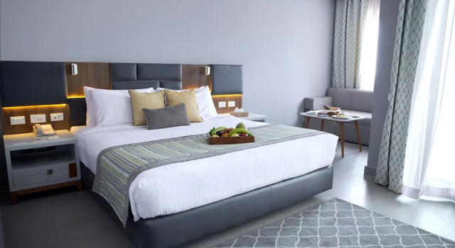 Двухместный номер Swim Up Deluxe Sunrise Diamond Beach Resort -Grand Select