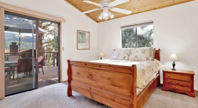 Номер Standard с балконом и с видом на горы Cozy Haven - 1966 by Big Bear Vacations