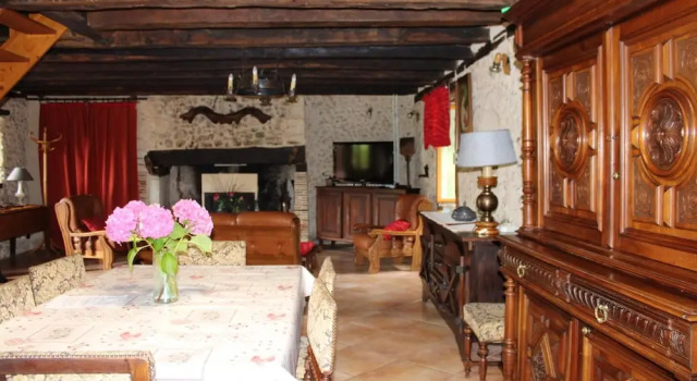 House With 2 Bedrooms in Eyliac, With Private Pool and Enclosed Garden, Prenota Hotel Bassillac e Auberoche Francia