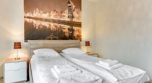 Flats For Rent - Chmielna Riverside, Varaa Hotelli Hotellit Pommeri pysäköinnillä, Pysäköinti