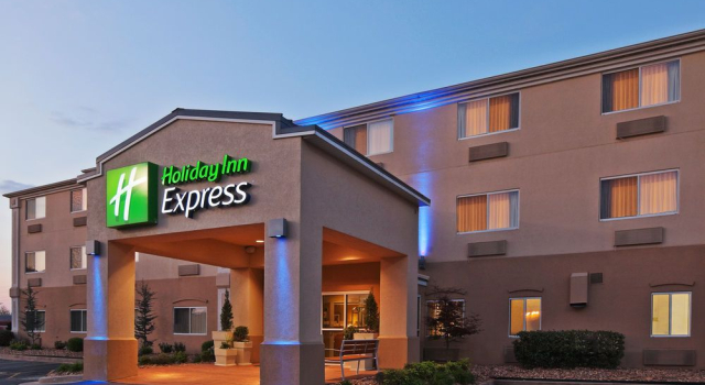 Holiday Inn Express Tulsa-Woodland Hills