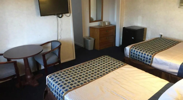 Номер Standard Sands Motel Niagara Falls