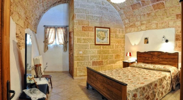 B&B Tenuta Donnamella, Book Bed and Breakfast Hotels in Alessano with Parking, Parking