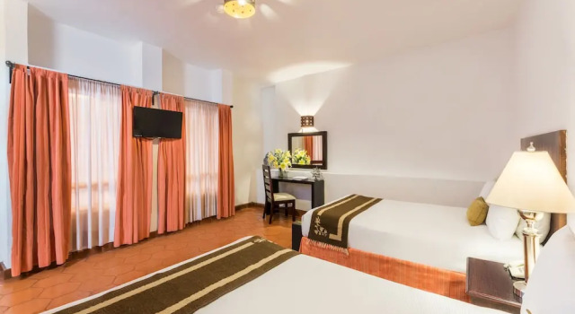Четырёхместный номер Standard Hotel Casa Virreyes