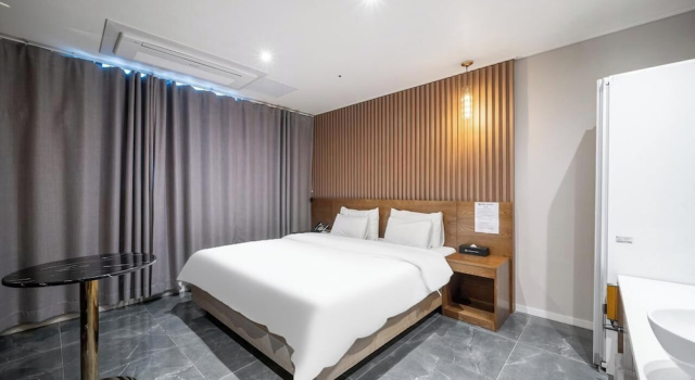 Двухместный номер Premium Brown Dot Hotel Pyeongtaek Godeok