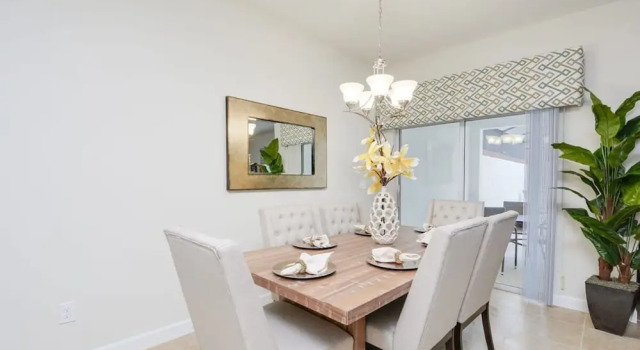 Spacious Cozy Comfort in Every Corner, Varaa Villa Kissimmee Kissimmee