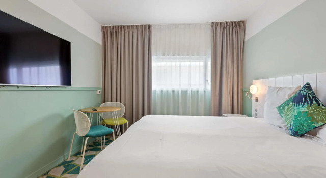 Отель Mercure Paris Orly Airport