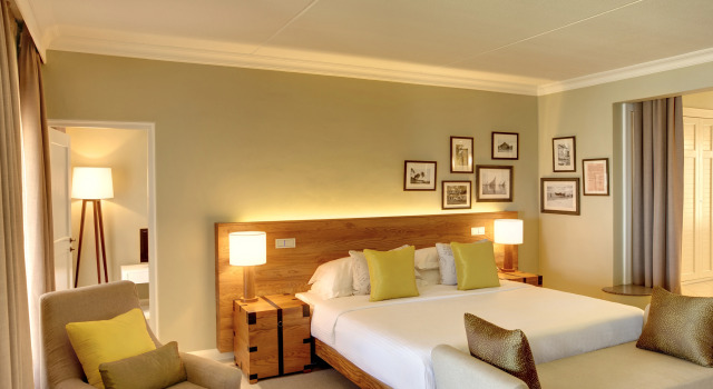 OUTRIGGER Mauritius Beach Resort, Book Ferieresort Hoteller i Black River Gorges National Park med morgenmad, Morgenmad