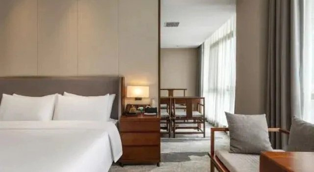Люкс Luxury Ease Hotel